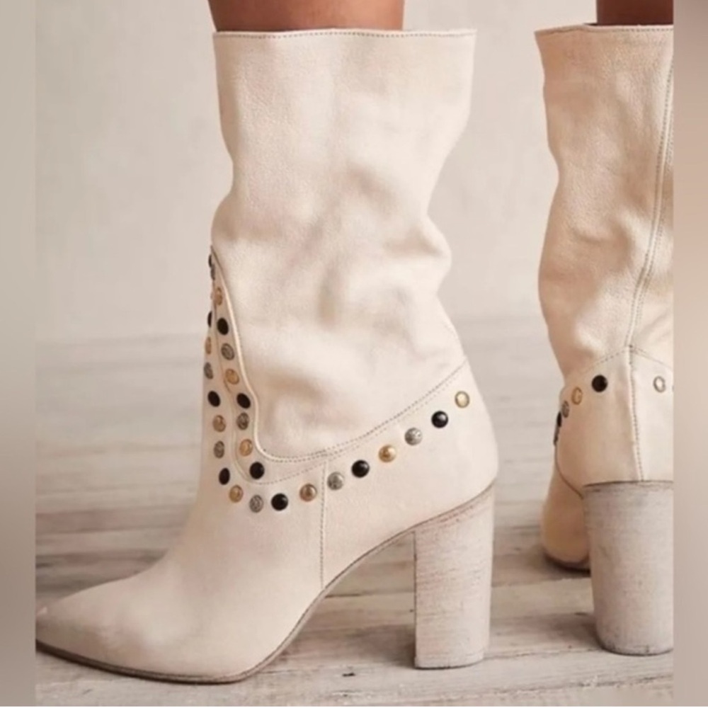 NWOT Free People White Dakota Boots size 8.5